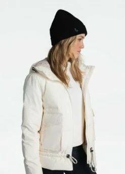 LOLE Everyday Merino Wool Beanie - Black -Outlet LOLE Store LAW0887 N415 3 1900x