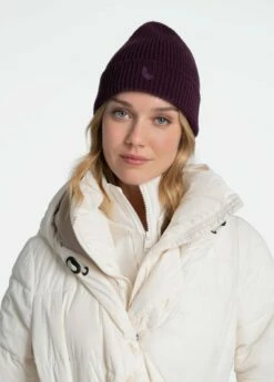 LOLE Everyday Merino Wool Beanie - Plum -Outlet LOLE Store LAW0887 P708 3 1900x