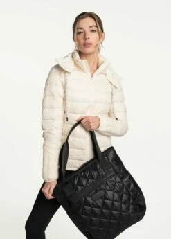 LOLE Lily Diamond Quilted Bag - Black -Outlet LOLE Store LAW0893 N415 3 1900x