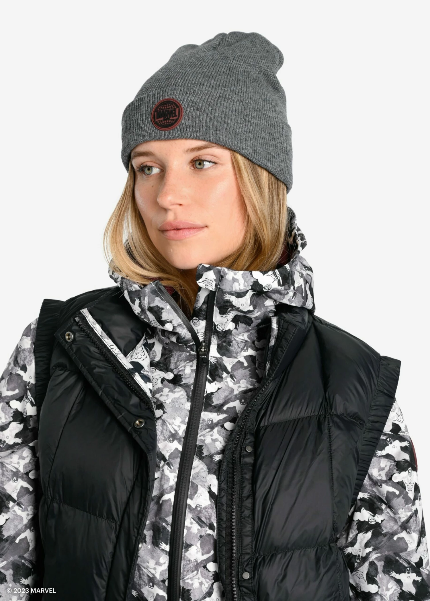 LOLE Everest Slouchy Beanie - Marvel Meteor Grey 7 LOLE Everest Slouchy Beanie - Marvel Meteor Grey - Image 5