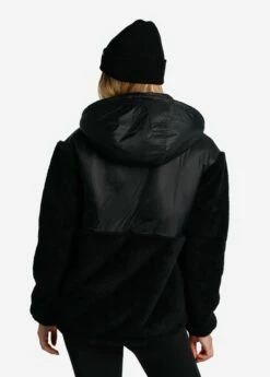 LOLE Everest Slouchy Beanie - Black -Outlet LOLE Store LAW0905 N415 4 1900x