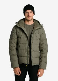 LOLE Everest Slouchy Beanie - Black -Outlet LOLE Store LAW0905 N415 9 1900x