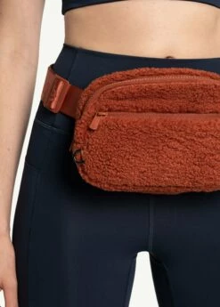 LOLE Jamie Teddy Edition Belt Bag - Cinnamon -Outlet LOLE Store LAW0916 O116 3 1900x