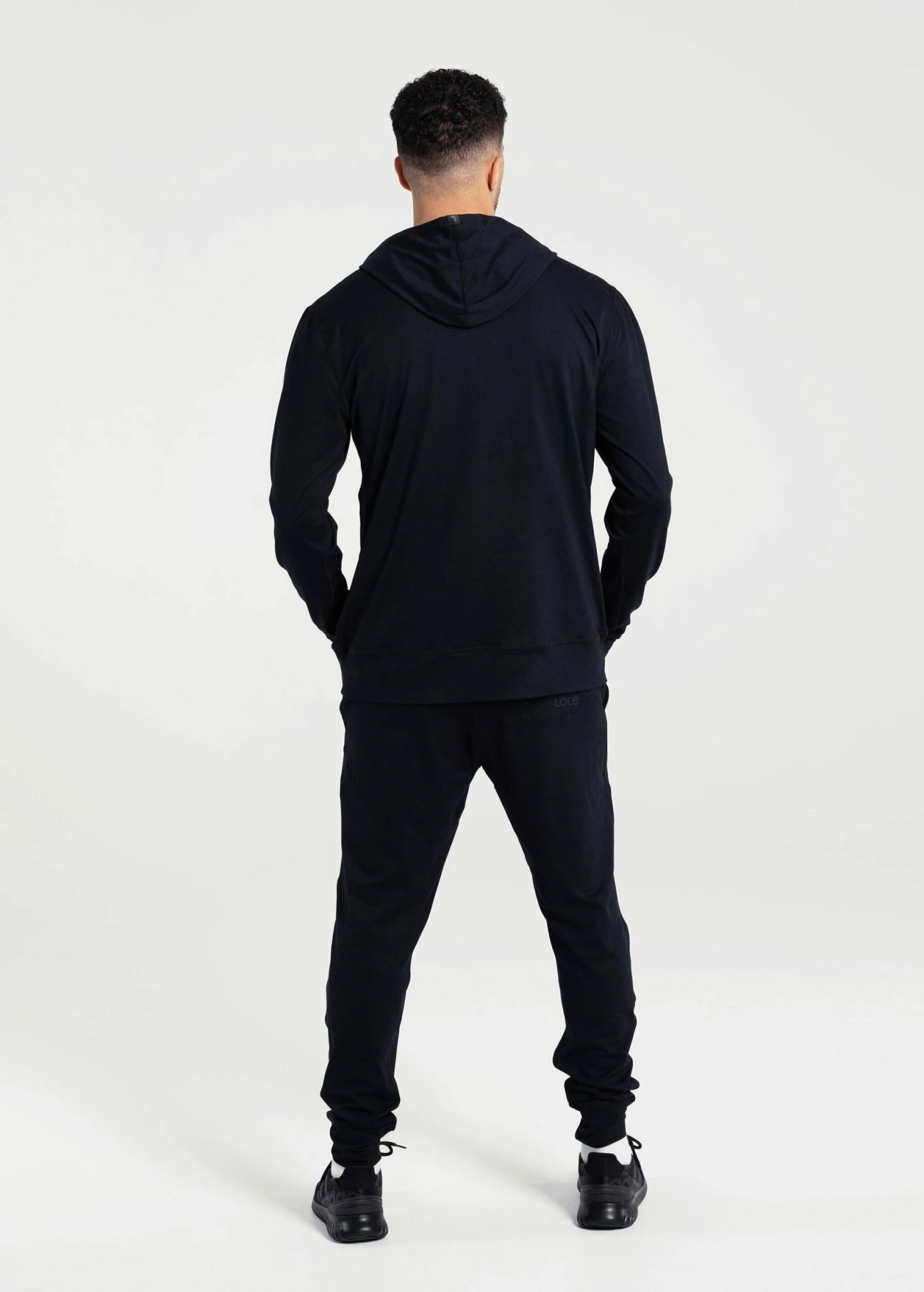 LOLE Riley Pullover Hoodie - Black 4 LOLE Riley Pullover Hoodie - Black - Image 2