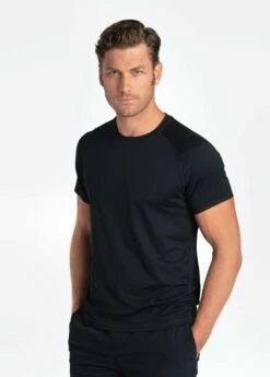 LOLE Jasper Short Sleeve - Black