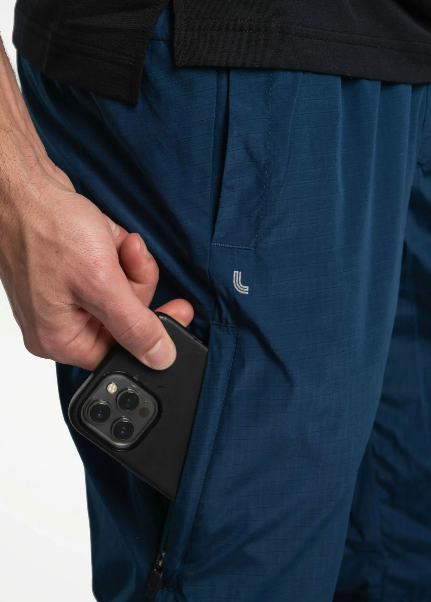 LOLE Wander Pants - Night Sky 10 LOLE Wander Pants - Night Sky - Image 8