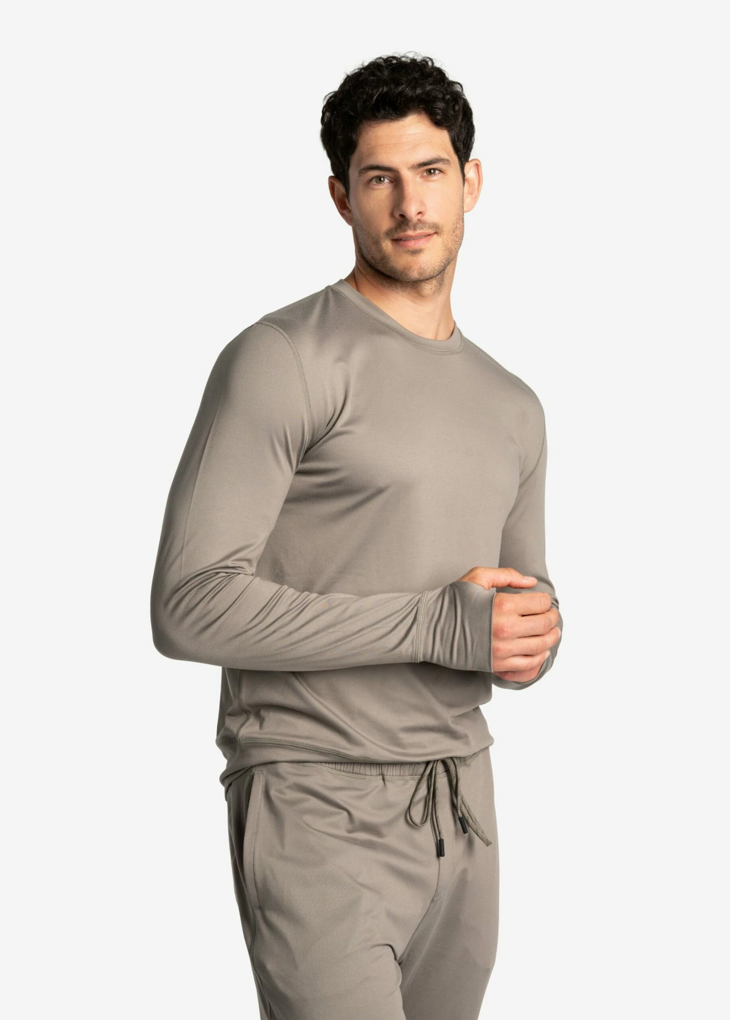 LOLE Riley Pullover - Desert Green 4 LOLE Riley Pullover - Desert Green - Image 2