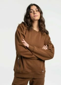 LOLE Essential Organic Pullover - Black Walnut -Outlet LOLE Store LSU0002 C207 4 1900x