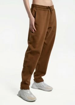 LOLE Essential Organic Cotton Joggers - Black Walnut -Outlet LOLE Store LSU0003 C207 4 1900x