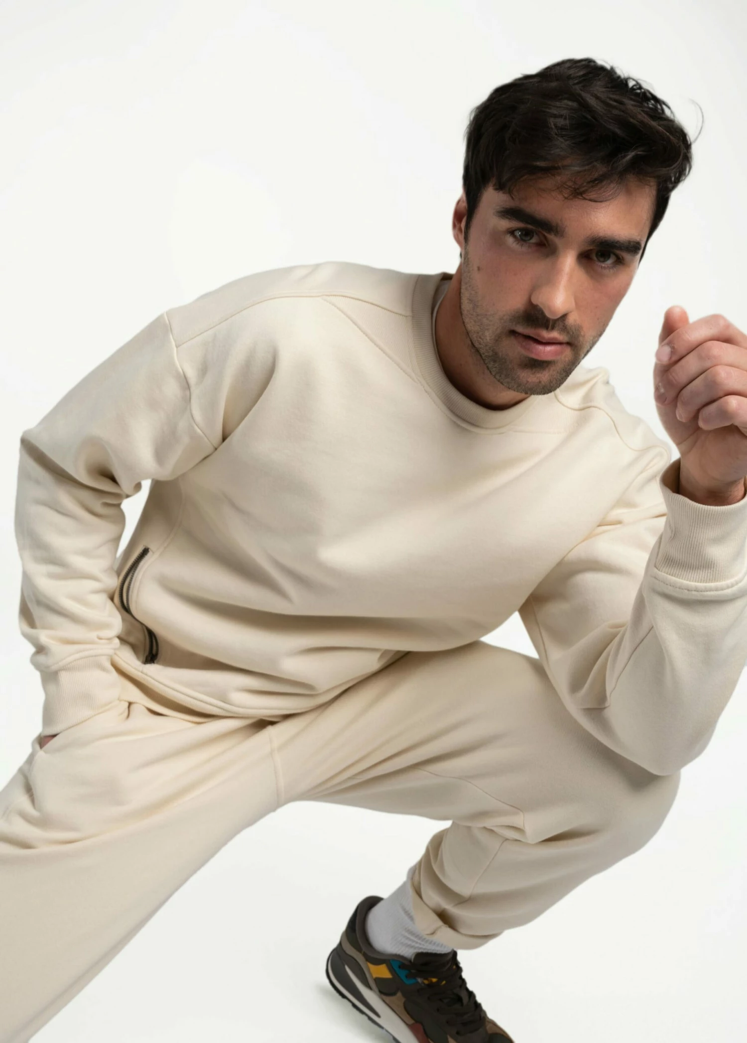 LOLE Essential Organic Cotton Joggers - Ecru 10 LOLE Essential Organic Cotton Joggers - Ecru - Image 8