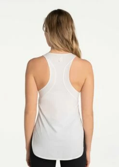 LOLE Performance Wool Tank Top - Gardenia 11 LOLE Performance Wool Tank Top - Gardenia -Outlet LOLE Store LSW4157 W432 3 1900x