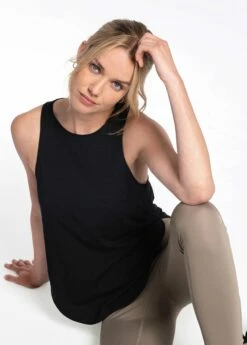 LOLE Performance Wool Tank Top - Black 14 LOLE Performance Wool Tank Top - Black -Outlet LOLE Store LSW4216 N415 6 1900x