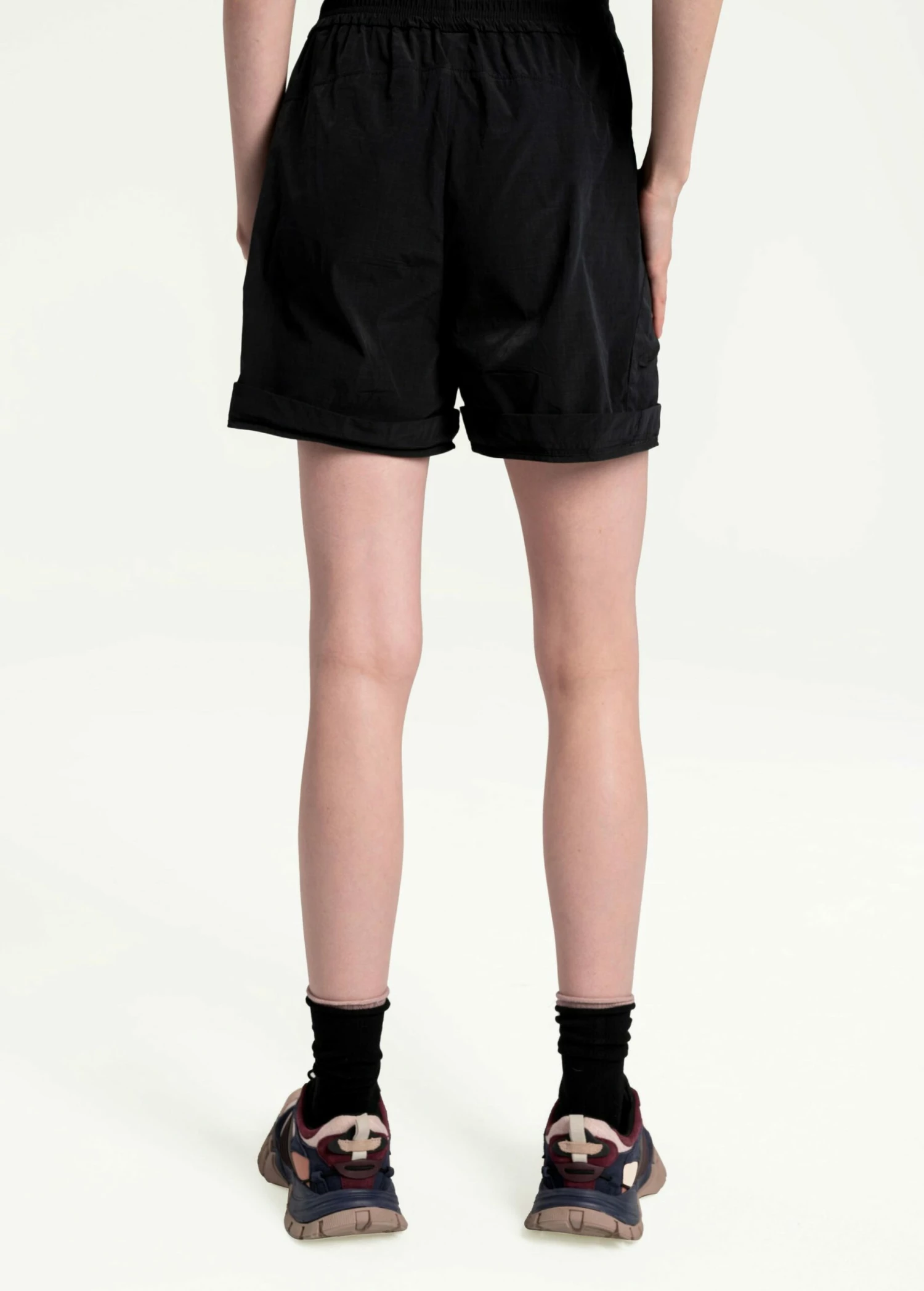 LOLE Wander Cargo Shorts - Black 6 LOLE Wander Cargo Shorts - Black - Image 4