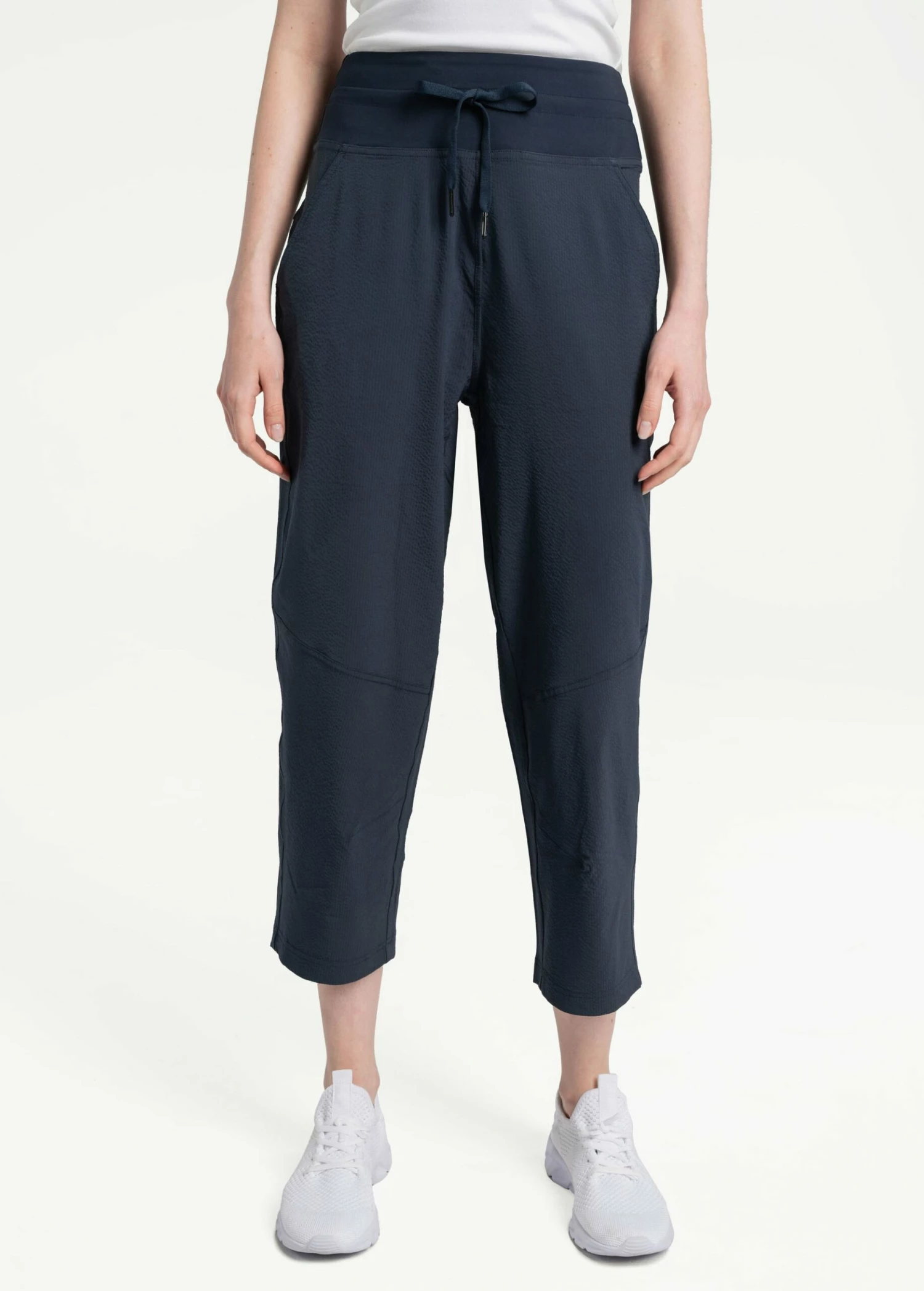 LOLE Momentum Crops - Outerspace 4 LOLE Momentum Crops - Outerspace - Image 2