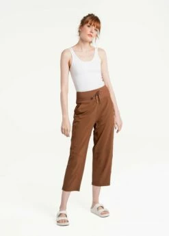 LOLE Momentum Crops - Black Walnut