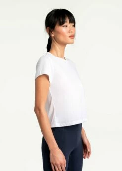 LOLE Everyday Short Sleeve - White -Outlet LOLE Store LSW4294 W101 3 1900x