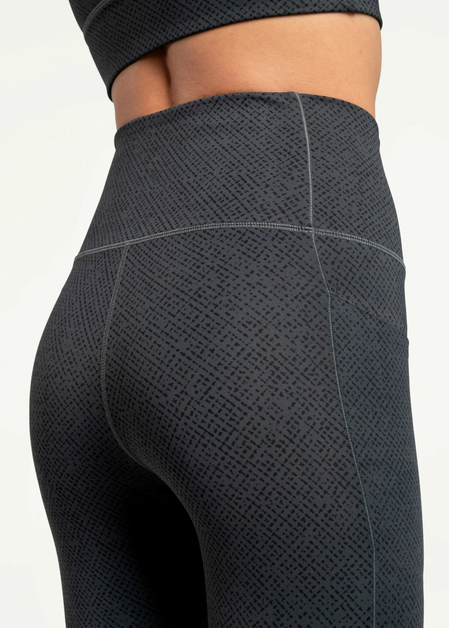 LOLE Step Up Ankle Leggings - Colles 7 LOLE Step Up Ankle Leggings - Colles - Image 5