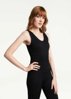 LOLE Asana V-Neck Tank Top - Black 12 LOLE Asana V-Neck Tank Top - Black -Outlet LOLE Store LSW4323 N415 3 1900x
