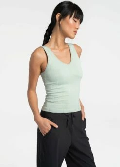 LOLE Asana V-Neck Tank Top - Nebula Green -Outlet LOLE Store LSW4323 V783 4 1900x