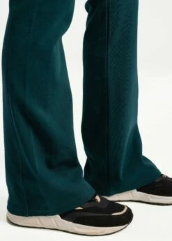 LOLE Organic Cotton Bootleg Pants - Emerald -Outlet LOLE Store LSW4326 V776 7 1900x