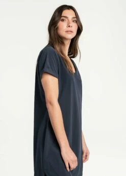 LOLE Olivie V-Neck Dress - Outerspace -Outlet LOLE Store LSW4333 B773 3 1900x
