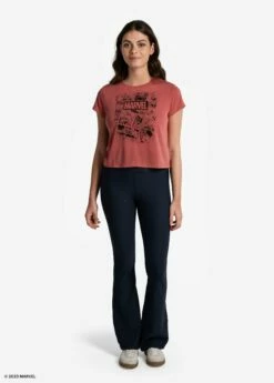 LOLE Everyday Short Sleeve - Marvel Cerise Comic -Outlet LOLE Store LSW4385 K771 5 1900x