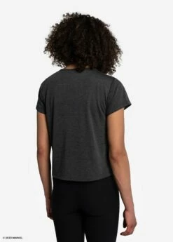 LOLE Everyday Short Sleeve - Marvel Black Cityscape -Outlet LOLE Store LSW4385 N742 3 1900x