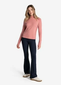 LOLE Traverse Turtle Neck Long Sleeve - Peony 15 LOLE Traverse Turtle Neck Long Sleeve - Peony -Outlet LOLE Store LSW4396 K135 7 1900x