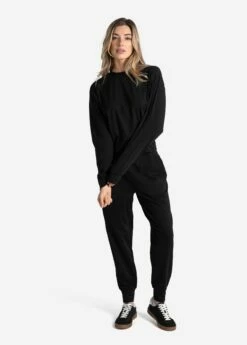 LOLE Om Tech Crew Neck Long Sleeve - Black -Outlet LOLE Store LSW4404 N415 5 1900x