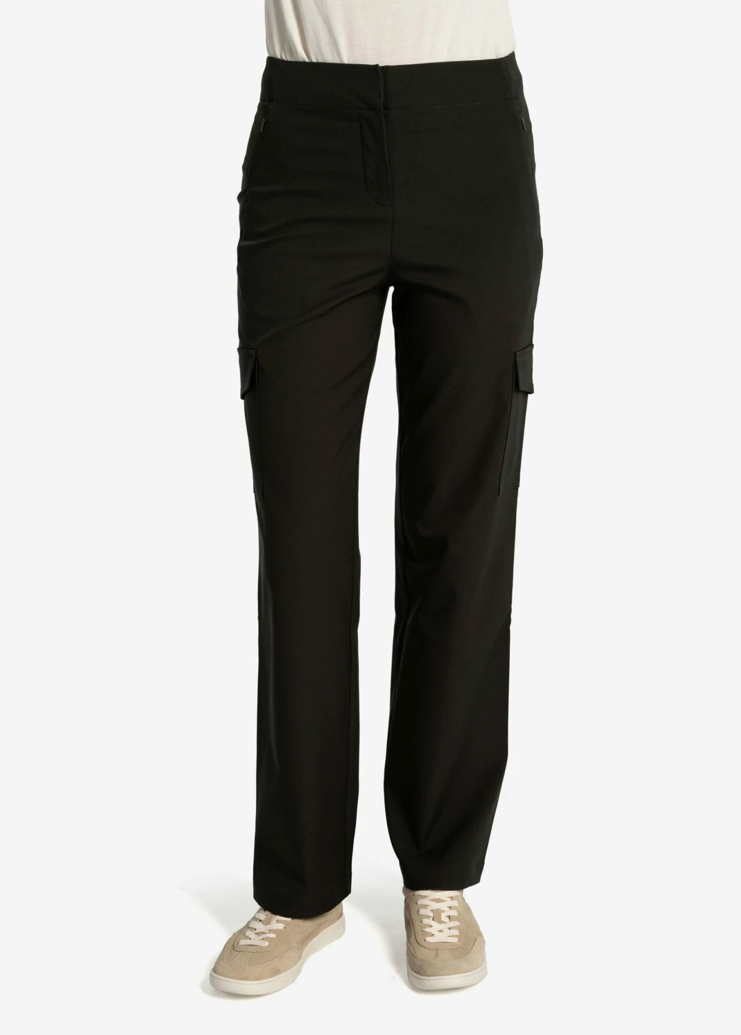 LOLE Miles Cargo Pants - Olive 3 LOLE Miles Cargo Pants - Olive