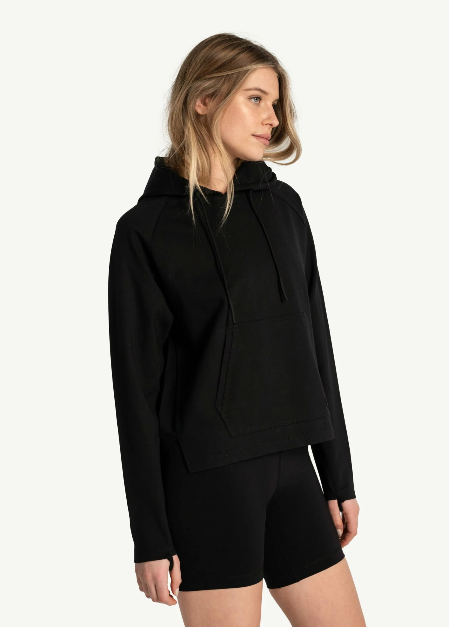 LOLE Mindset 2 Hoodie - Black 4 LOLE Mindset 2 Hoodie - Black - Image 2