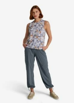 LOLE Olivie Tank Top - Rio Floral Ash 10 LOLE Olivie Tank Top - Rio Floral Ash -Outlet LOLE Store LSW4470 G928 4 1900x