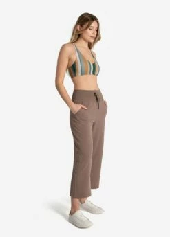 LOLE Momentum Cropped Pants - Fossil -Outlet LOLE Store LSW4476 C213 3 1900x