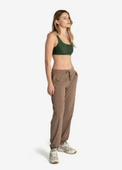 LOLE Olivie Joggers - Fossil -Outlet LOLE Store LSW4480 C213 3 1900x