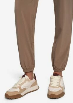 LOLE Olivie Joggers - Fossil -Outlet LOLE Store LSW4480 C213 5 1900x