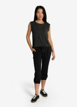 LOLE Elisia Short Sleeve Shirt - Black Heather 11 LOLE Elisia Short Sleeve Shirt - Black Heather -Outlet LOLE Store LSW4498 N134 5 1900x