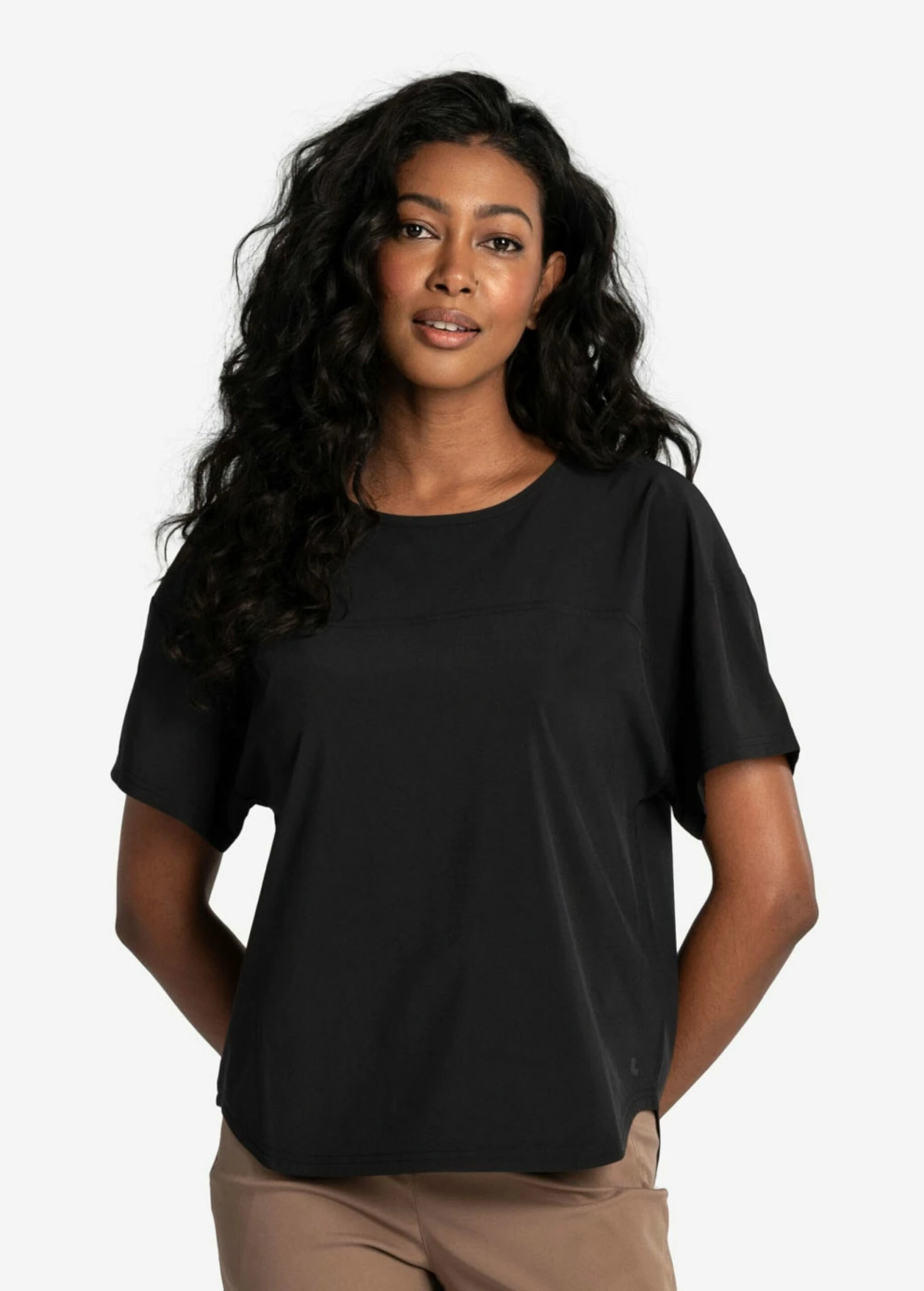 LOLE Olivie Short Sleeve Shirt - Black 3 LOLE Olivie Short Sleeve Shirt - Black