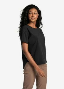 LOLE Olivie Short Sleeve Shirt - Black 7 LOLE Olivie Short Sleeve Shirt - Black -Outlet LOLE Store LSW4502 N415 2 1900x