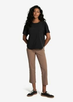 LOLE Olivie Short Sleeve Shirt - Black 9 LOLE Olivie Short Sleeve Shirt - Black -Outlet LOLE Store LSW4502 N415 4 1900x