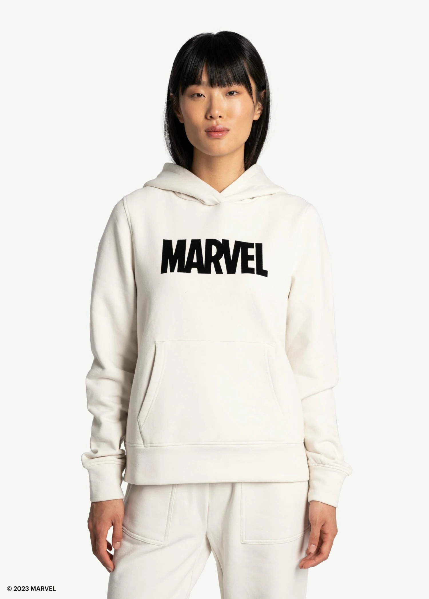 LOLE Easy Fleece Hoodie - Marvel Cream Icone 3 LOLE Easy Fleece Hoodie - Marvel Cream Icone