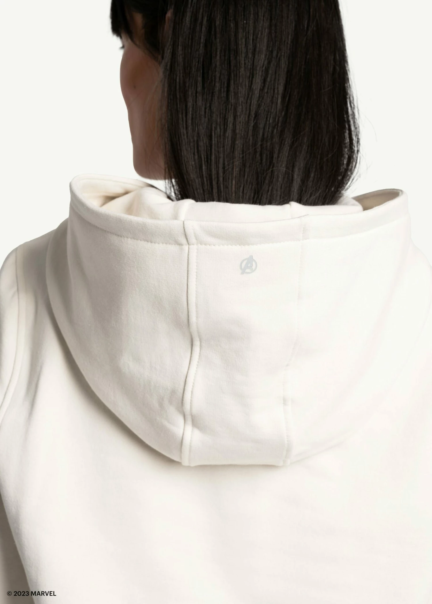 LOLE Easy Fleece Hoodie - Marvel Cream Icone 9 LOLE Easy Fleece Hoodie - Marvel Cream Icone - Image 7