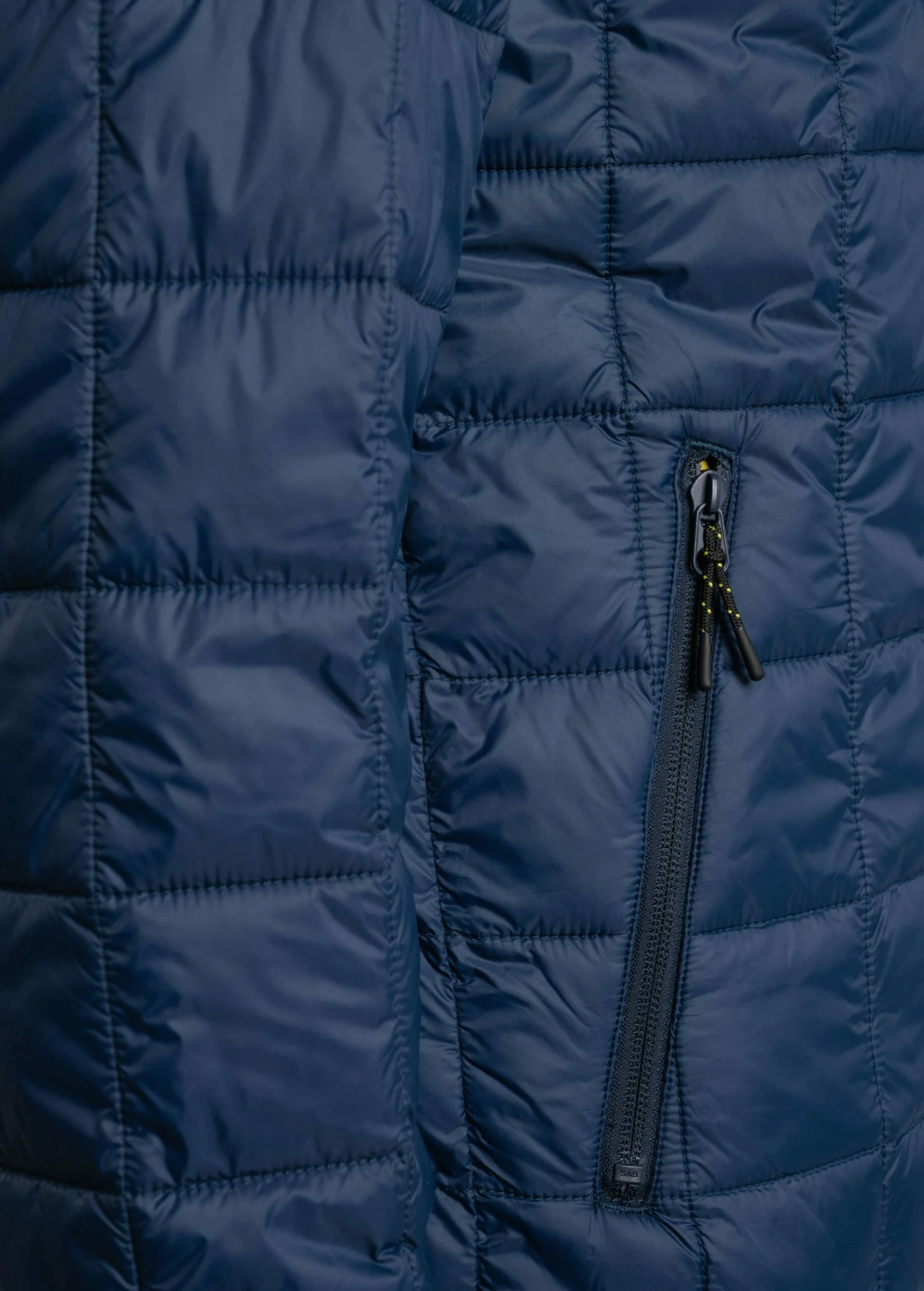 LOLE Kaslo Synth Down Jacket - Night Sky 8 LOLE Kaslo Synth Down Jacket - Night Sky - Image 6
