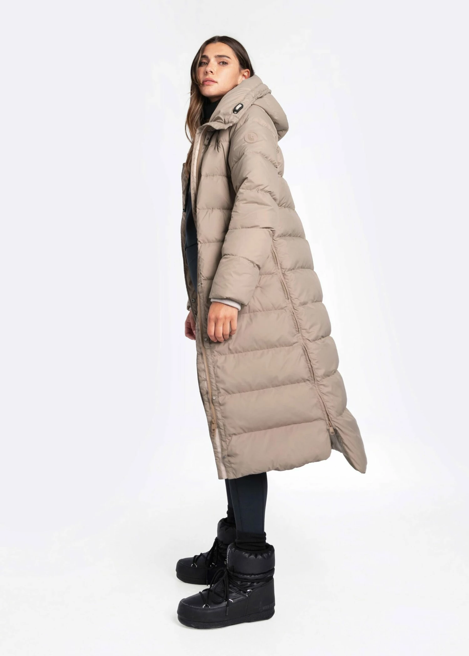 LOLE Nora Down Jacket - Oyster 4 LOLE Nora Down Jacket - Oyster - Image 2