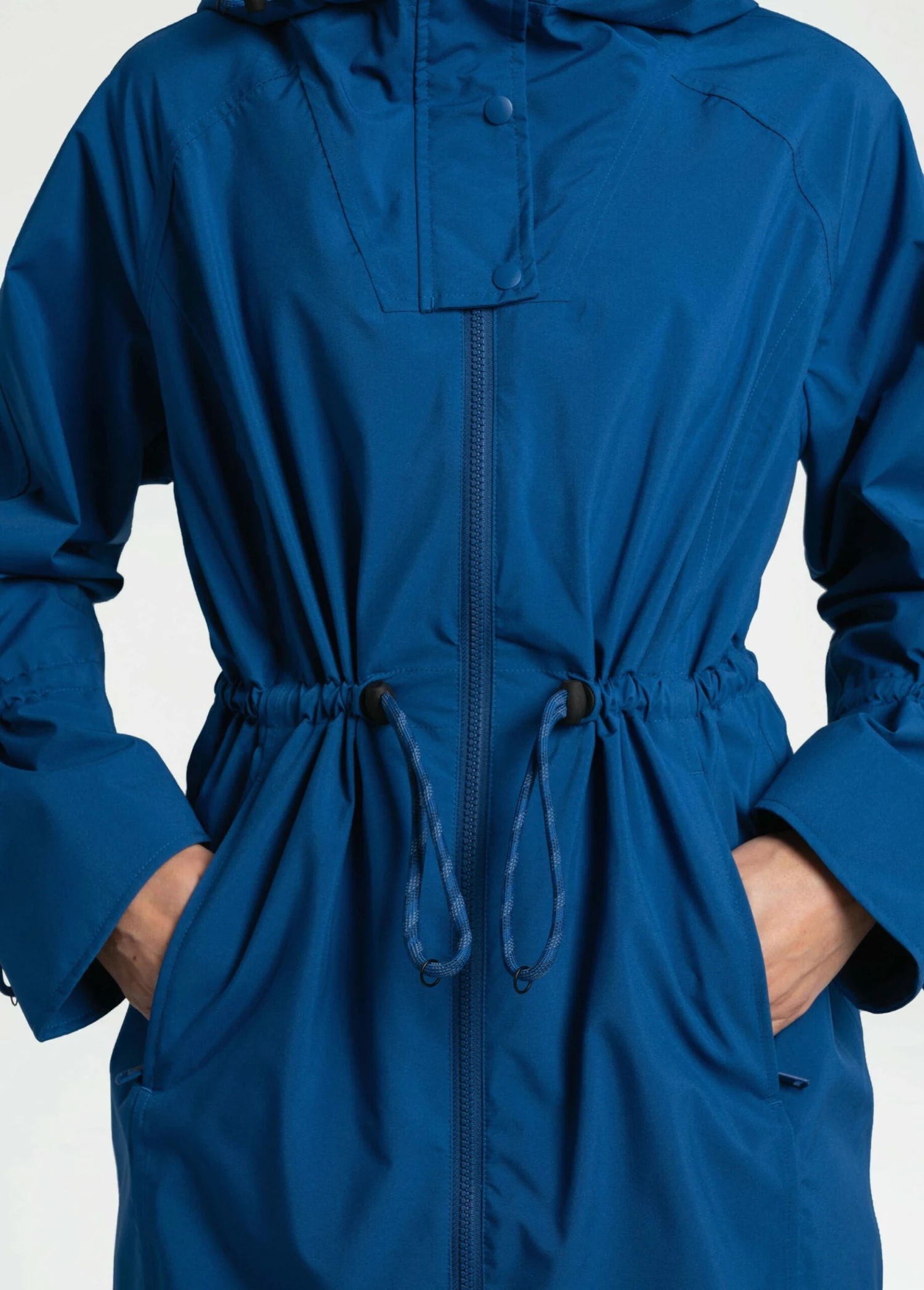 LOLE Piper Oversized Rain Jacket - Limoges 7 LOLE Piper Oversized Rain Jacket - Limoges - Image 5