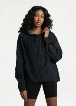 LOLE Ultralight Jacket - Black
