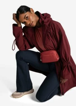 LOLE Piper Oversized Rain Jacket - Port 17 LOLE Piper Oversized Rain Jacket - Port -Outlet LOLE Store LUW0870 R422 8 1900x