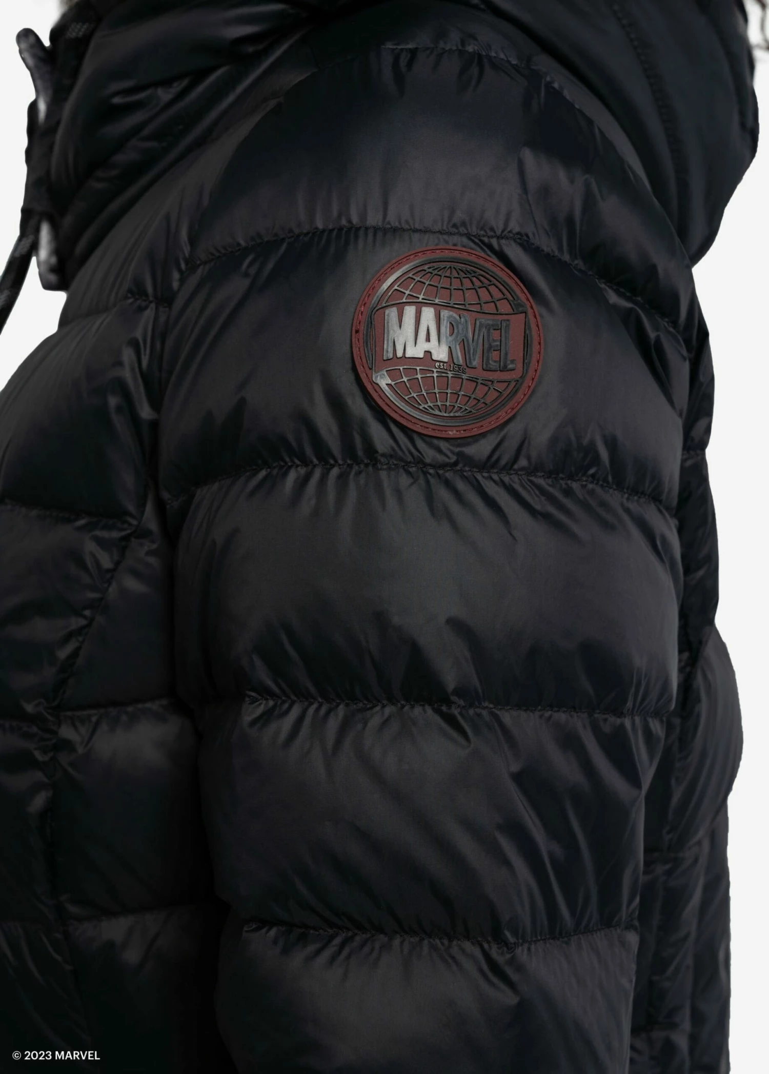 LOLE Emeline Down Jacket - Marvel Black With Camo 8 LOLE Emeline Down Jacket - Marvel Black With Camo - Image 6