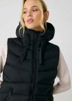 LOLE Transition Vest - Black 14 LOLE Transition Vest - Black -Outlet LOLE Store LUW0879 N415 5 1900x