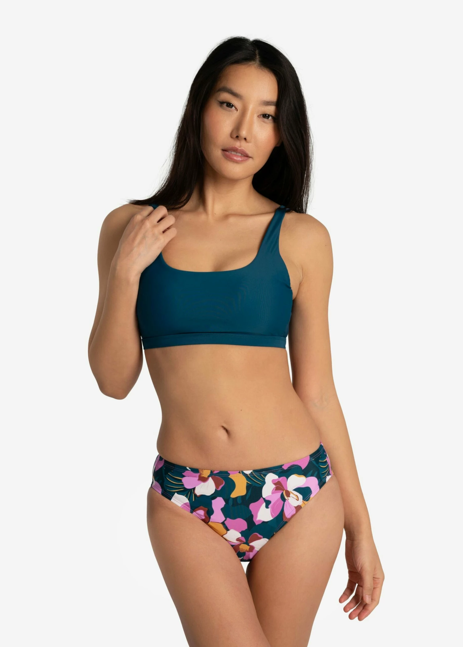 LOLE Wave Bralette Bikini Top - Fjord Blue 3 LOLE Wave Bralette Bikini Top - Fjord Blue