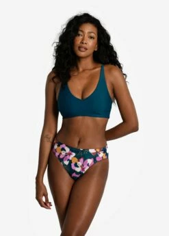 LOLE Ocean Bikini Bottoms - Rio Floral Crocus -Outlet LOLE Store LWW0602 K773 4 1900x